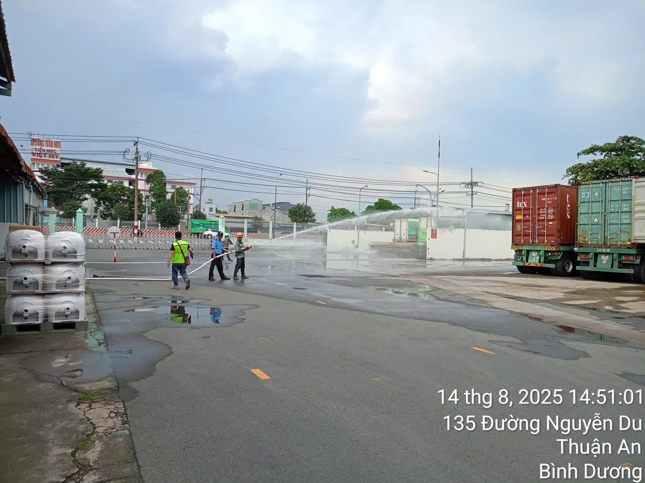 NHÀ KHO THÀNH PHẨM LIXIL BÌNH DƯƠNG